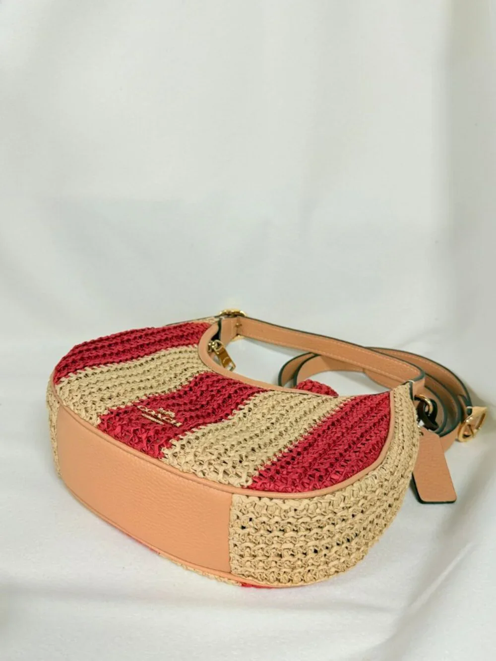 coach Emily Shoulder Bag With Charm cen03
